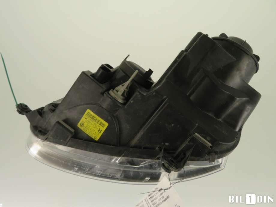 Frontlykt høyre halogen til VW Golf V, Combi 2003-2008 (VOLKSWAGEN|1K6941030P|)