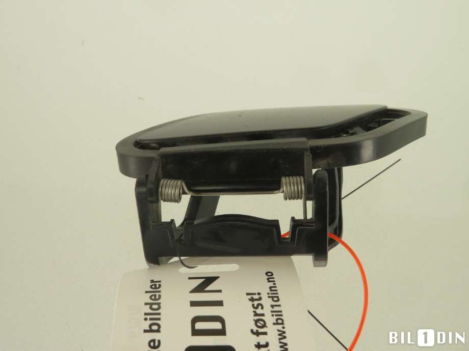 Lyktespylerdyse til Audi A4 2015-2019 (Type V, Fase 1) (B9) (B9) (AUDI|8W0807787B|)