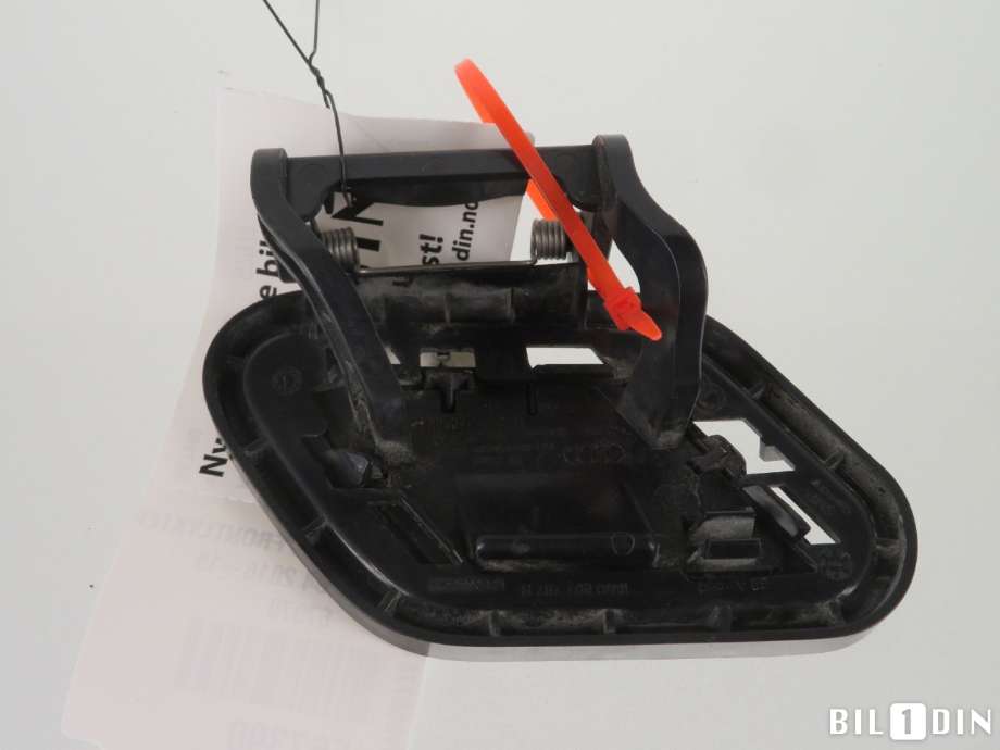 Lyktespylerdyse til Audi A4 2015-2019 (Type V, Fase 1) (B9) (B9) (AUDI|8W0807787B|)