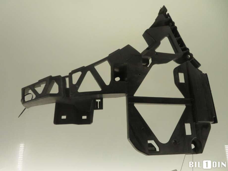 Diverse deler til Mercedes ML 2011-2015 (Fase 1) (W166) (W166) (MERCEDES|A1668801112|)