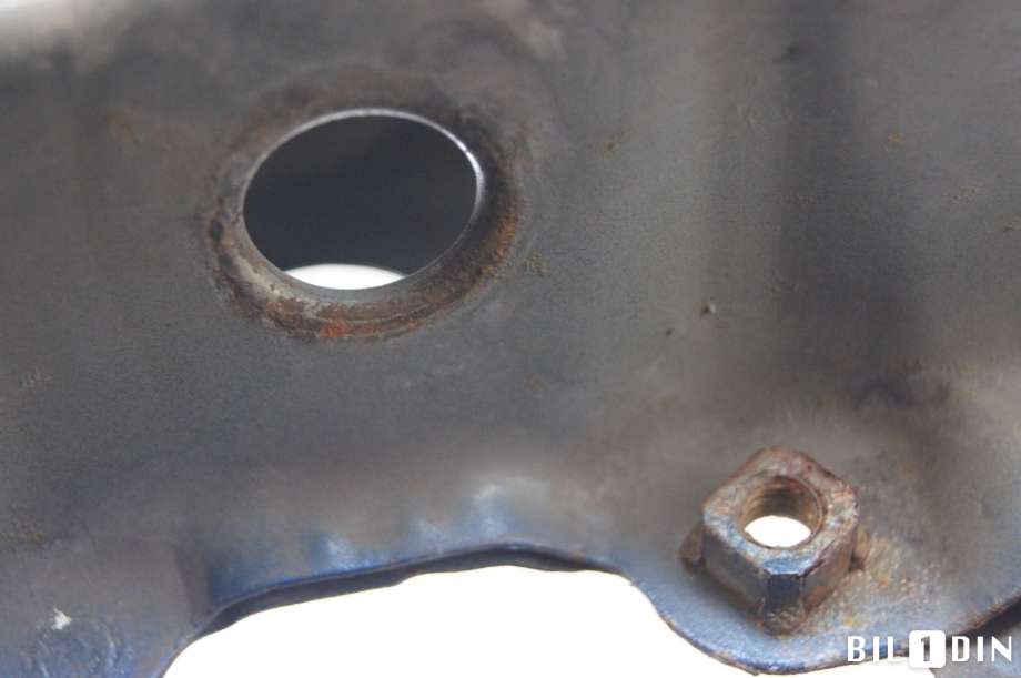 Diverse deler til Toyota Yaris 2014-2020 (Type III, Fase 2)  (TOYOTA|532050D905|)