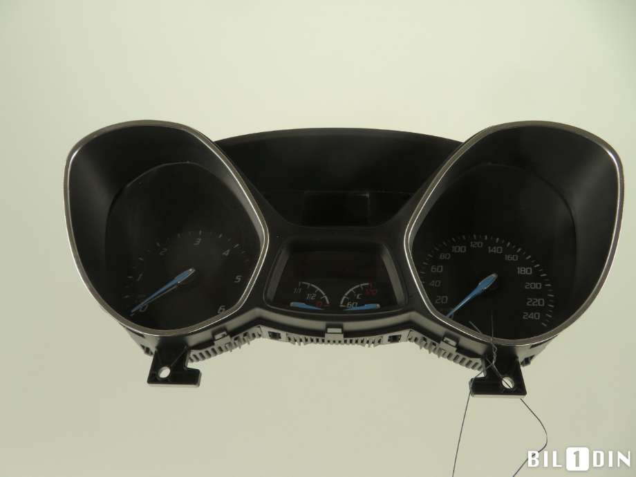 Instrumentpanel til Ford Focus 2011-2014 (Type III, Fase 1)  (FORD|1879756|BM5T10849BCH|BM5T14C226AE)