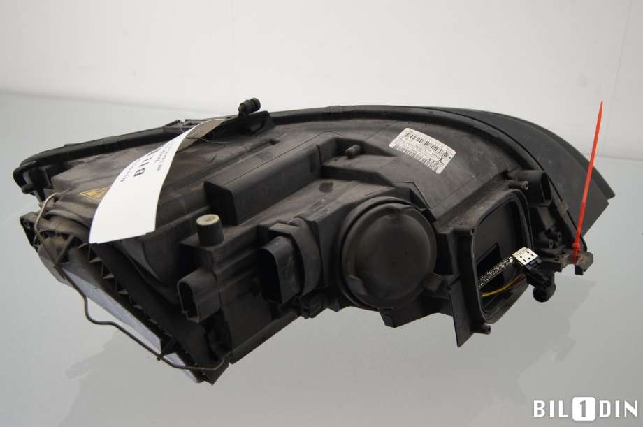 Frontlykt venstre halogen til Audi TT 2006-2014 (Type II)  (AUDI|8J0941029AJ|)