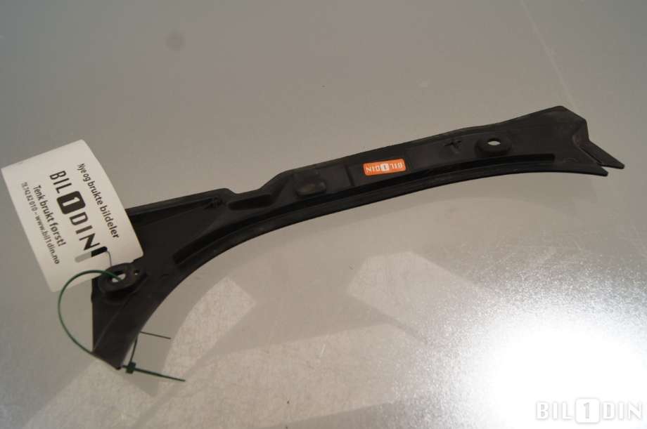Diverse deler til Audi A8 2010-2013 (Type III, Fase 1) (AUDI|4H0823746C|)