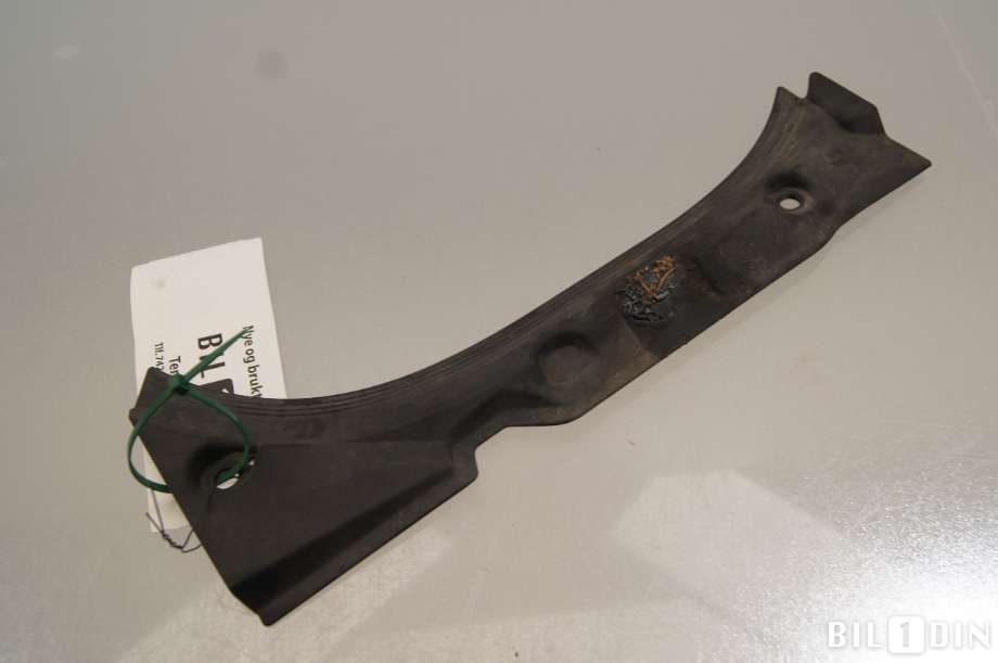 Diverse deler til Audi A8 2010-2013 (Type III, Fase 1) (AUDI|4H0823746C|)