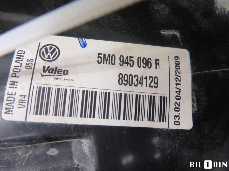 Baklykt høyre til VW Golf, Plus/Cross 2009-2013 (Fase 2)  (VOLKSWAGEN|5M0945096S|)