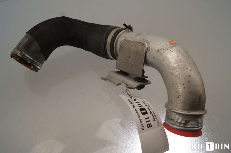 Turbo rør til Audi A8 2010-2013 (Type III, Fase 1) (AUDI|4H0145738P|)