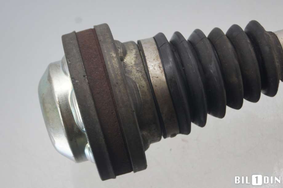 Drivaksel venstre foran til VW Passat 2005-2010 (B6) (B6) (VOLKSWAGEN|3C0407271AJ|3C0407451FX|)
