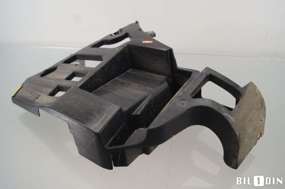 Diverse deler til BMW X5 2013-2018 (F15) (F15) (BMW|51127294722|)
