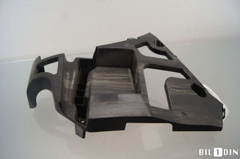 Diverse deler til BMW X5 2013-2018 (F15) (F15) (BMW|51127294721|)