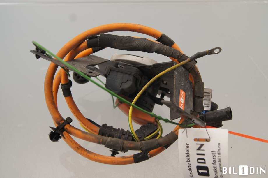 Kabel høy volt (HV) hybrid til BMW X5 2013-2018 (F15) (F15) (BMW|61126800377|)