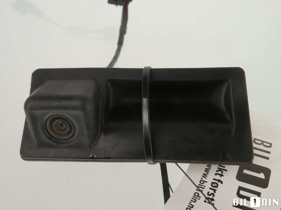 Kamera til VW Tiguan 2011-2016 (Type I, Fase 2)  (VOLKSWAGEN|5N0827566AB|)