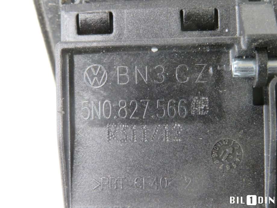 Kamera til VW Tiguan 2011-2016 (Type I, Fase 2)  (VOLKSWAGEN|5N0827566AB|)