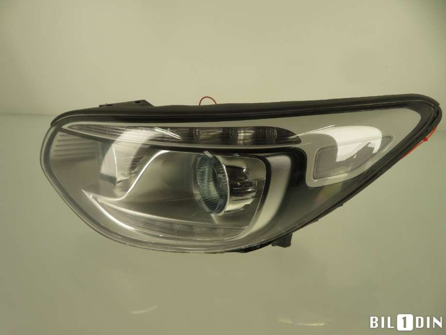 Frontlykt venstre halogen til Kia Soul 2014-2019 (Type II)  (KIA|92101E40101D|)