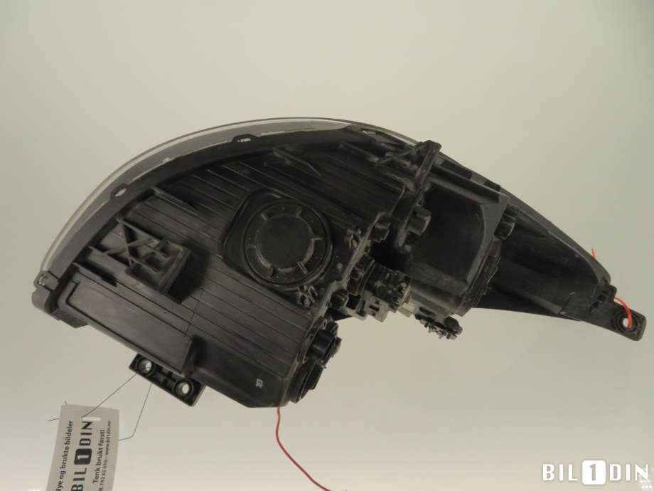 Frontlykt venstre halogen til Kia Soul 2014-2019 (Type II)  (KIA|92101E40101D|)