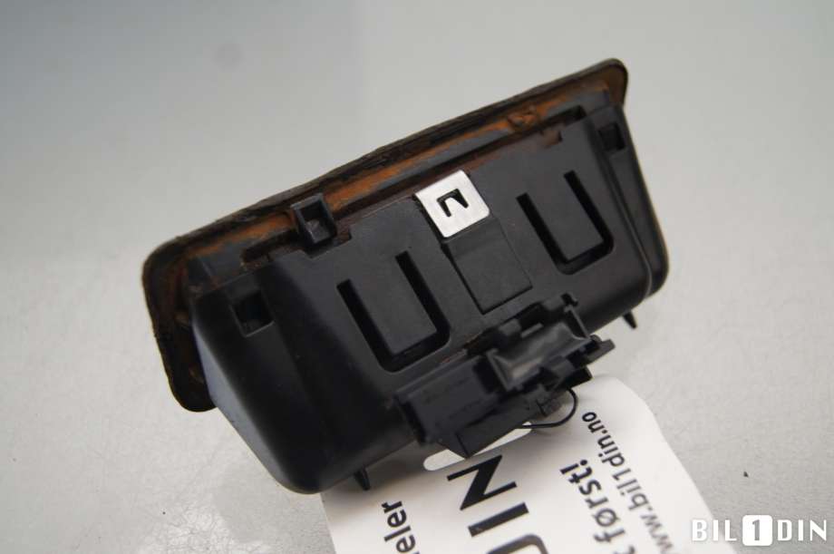 Bakluke/bakdør håndtak til BMW 5-Serie 2003-2010 (E60/E61) (E60/E61) (BMW|51247118158|)