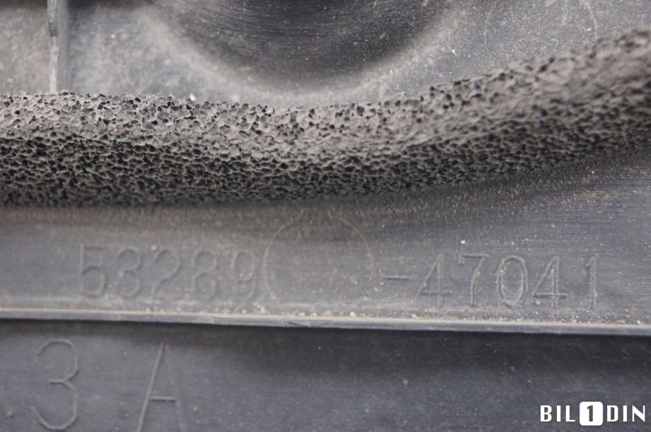 Frontplate øvre til Toyota Prius +7 2012-2020 (Type III) (stasjonsvogn) (stasjonsvogn) (TOYOTA|5328947041|)