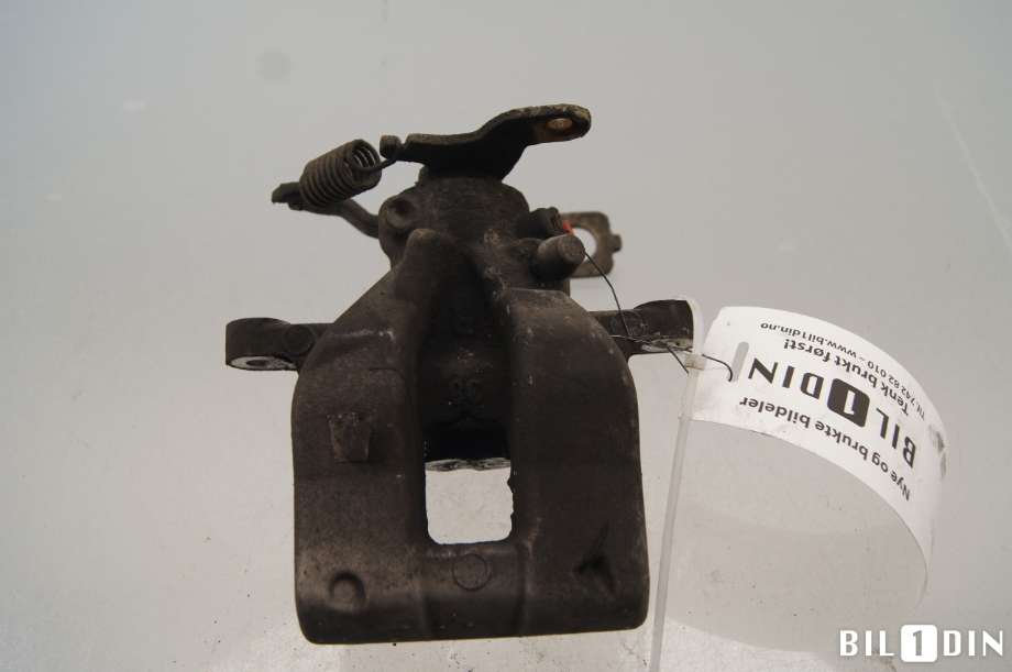 Bremsecaliper høyre bak til Toyota Avensis 2009-2015 (Type III, Fase 1)  (TOYOTA|4783047060|)