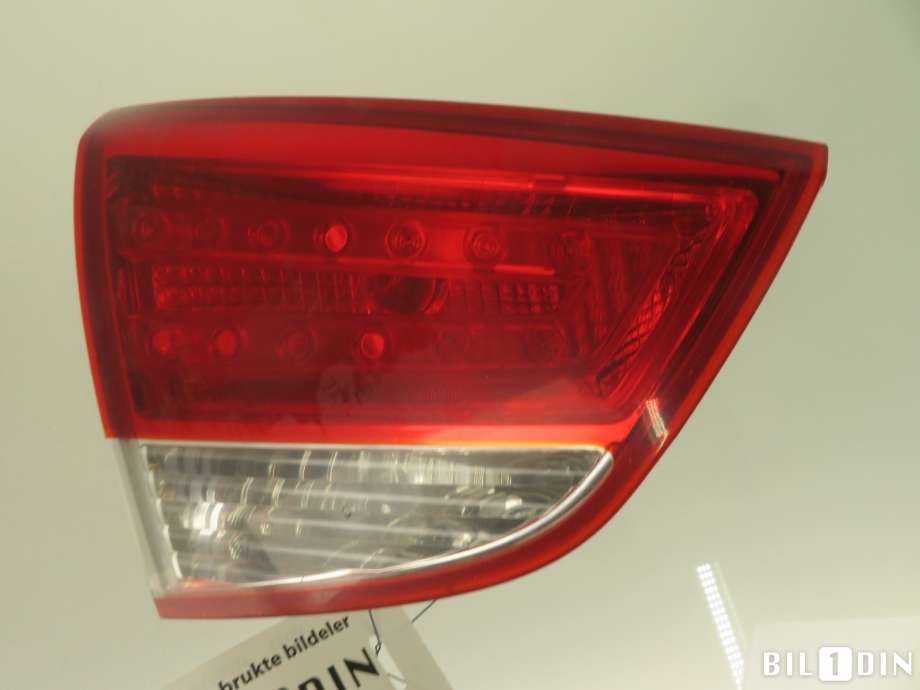 Baklykt venstre indre til Hyundai Ix35 2010-2015 (HYUNDAI|924052Y000|)