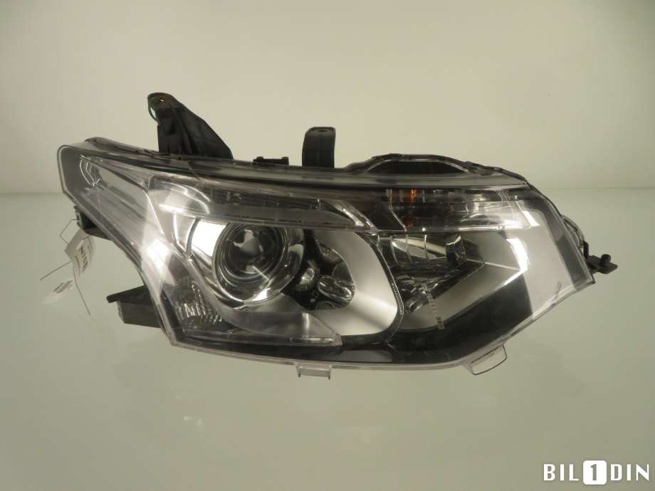 Frontlykt høyre xenon til Mitsubishi Outlander, 2012-2015 (Type III, Fase 1) (MITSUBISHI|)