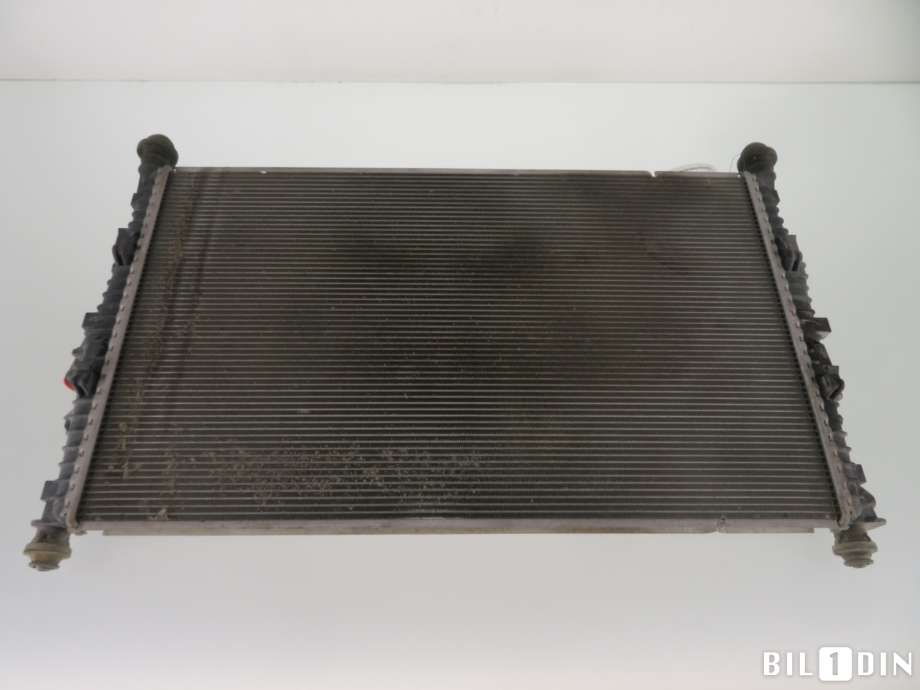 Radiator (manuell gir) til Ford Transit Courier 2018-2023 (Type I, Fase 2) (FORD|1789645|1898101|)
