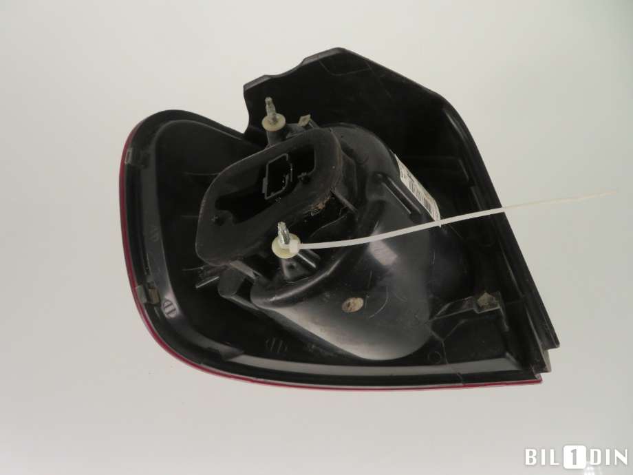 Baklykt høyre til VW Golf, Plus/Cross 2009-2013 (Fase 2)  (VOLKSWAGEN|5M0945096S|)