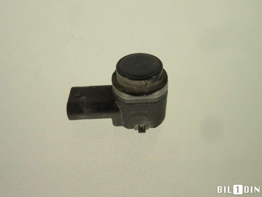 Parkeringssensor foran til VW Golf, Plus/Cross 2009-2013 (Fase 2) (VOLKSWAGEN|1S0919275|)