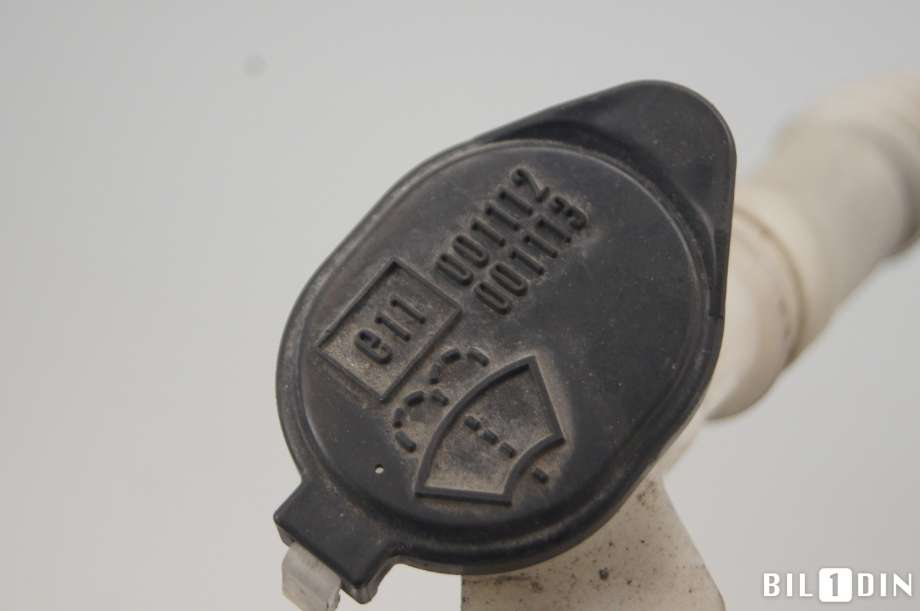 Spylertank til Toyota iQ 2009-2014  (TOYOTA|8531574010|)