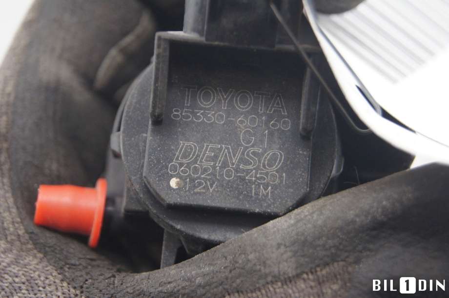 Spylerpumpe bak til Toyota iQ 2009-2014 (TOYOTA|8533042030|)