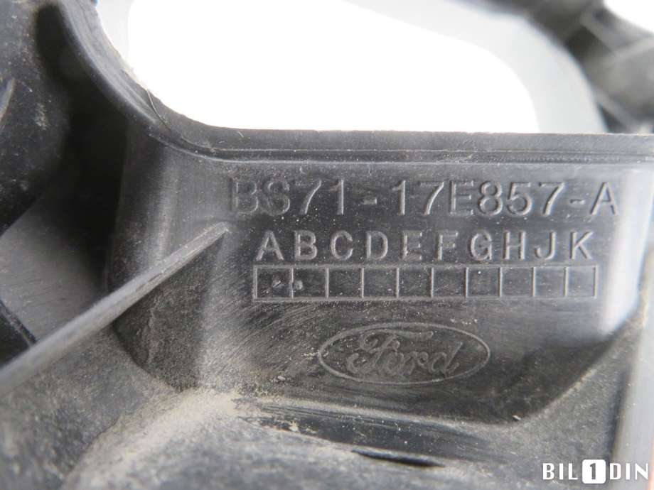 Diverse deler til Ford Mondeo 2011-2014 (Type IV, Fase 2)  (FORD|1737425|BS7117E857AB|)