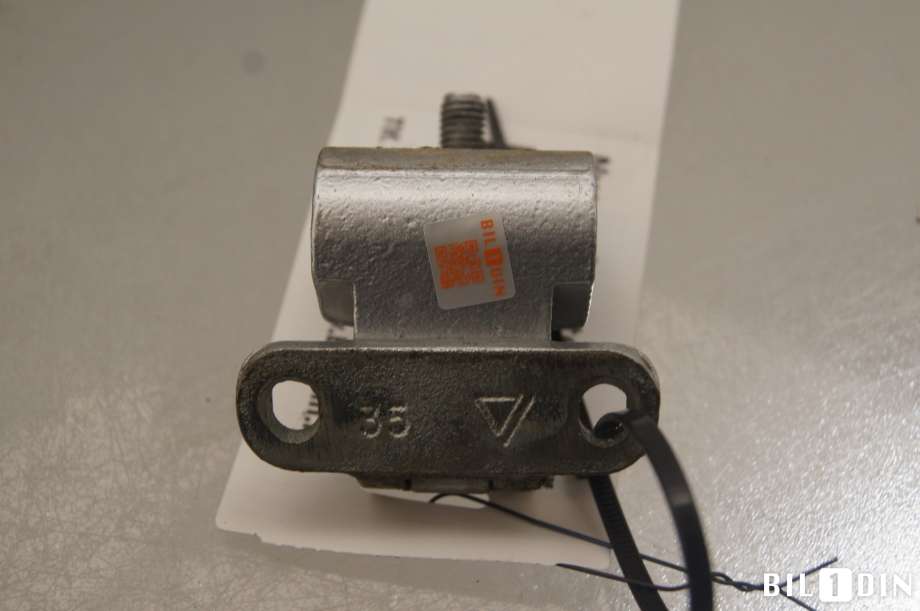 Hengsler til VW Golf, Plus/Cross 2009-2013 (Fase 2) (VOLKSWAGEN|5M0827301|)