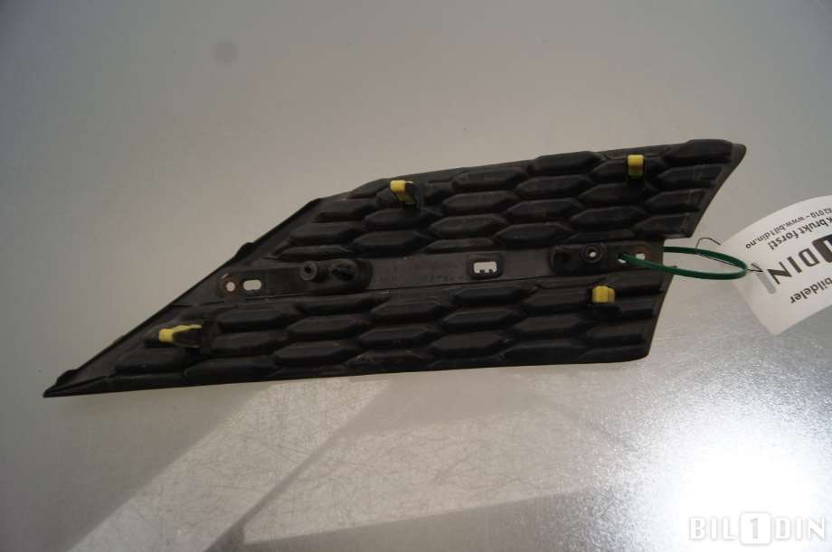 Grill høyre til Toyota RAV4 2013-2015 (Type IV, Fase 1) (TOYOTA|5310542010|)