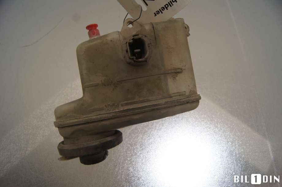 Ekspansjonstank til Toyota Hiace 2007-2012 (Fase 3)  (TOYOTA|4722026240|)