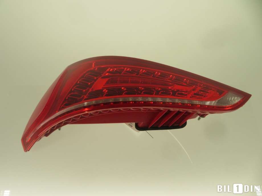 Baklykt høyre til Audi Q5 2008-2012 (Type I, Fase 1)  (AUDI|8R0945094A|)