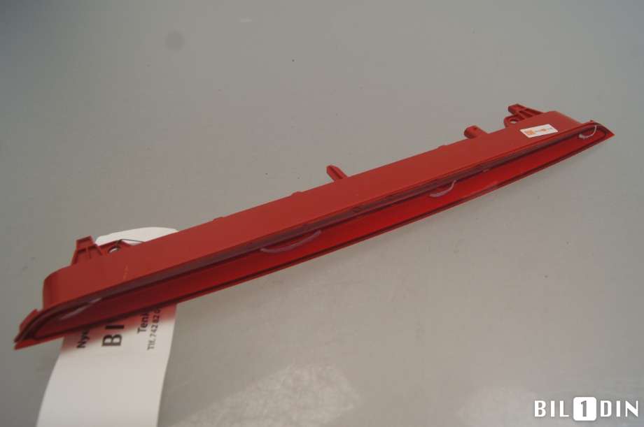 Baklykt bremselys bakrute til VW ID.3 2020-->> (VOLKSWAGEN|5H0945087B|)