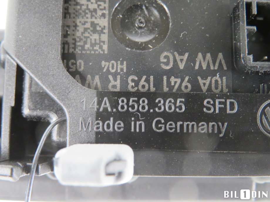 Bryter lys til VW ID.7 2023-->>  (14A858365|)