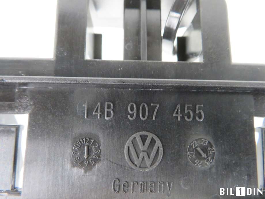 Diverse deler til VW ID.7 2023-->>  (14B907455|)