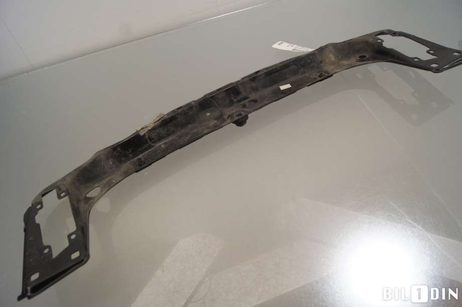 Frontplate øvre til BMW 1-Serie 2011-2015 (Fase 1) (F20/F21) (F20/F21) (BMW|51647245786|)