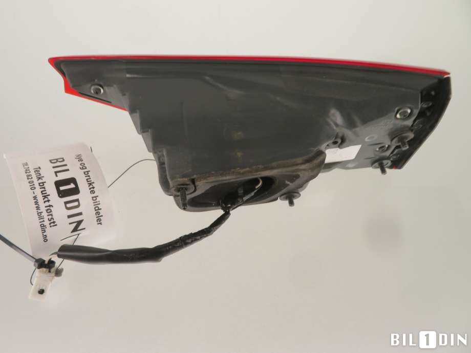 Baklykt venstre indre til Lexus IS 2013-2020 (Type III) (XE30) (XE30) (LEXUS|8159153150|)