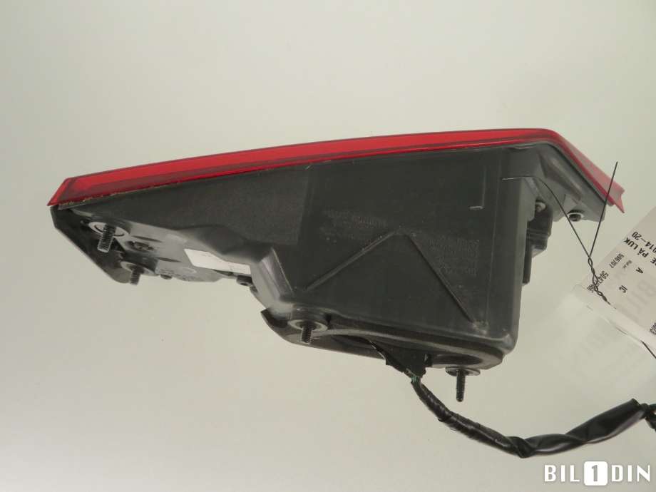 Baklykt venstre indre til Lexus IS 2013-2020 (Type III) (XE30) (XE30) (LEXUS|8159153150|)