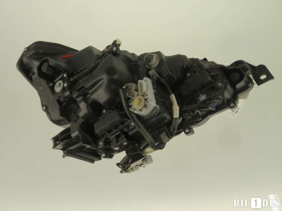 Frontlykt venstre halogen til Lexus IS 2013-2020 (Type III) (XE30) (XE30) (LEXUS|8118553740|)