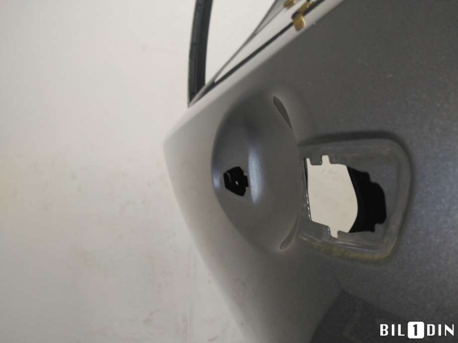 Dør venstre bak til Lexus IS 2013-2020 (Type III) (XE30) (XE30) (LEXUS|6700453070|)