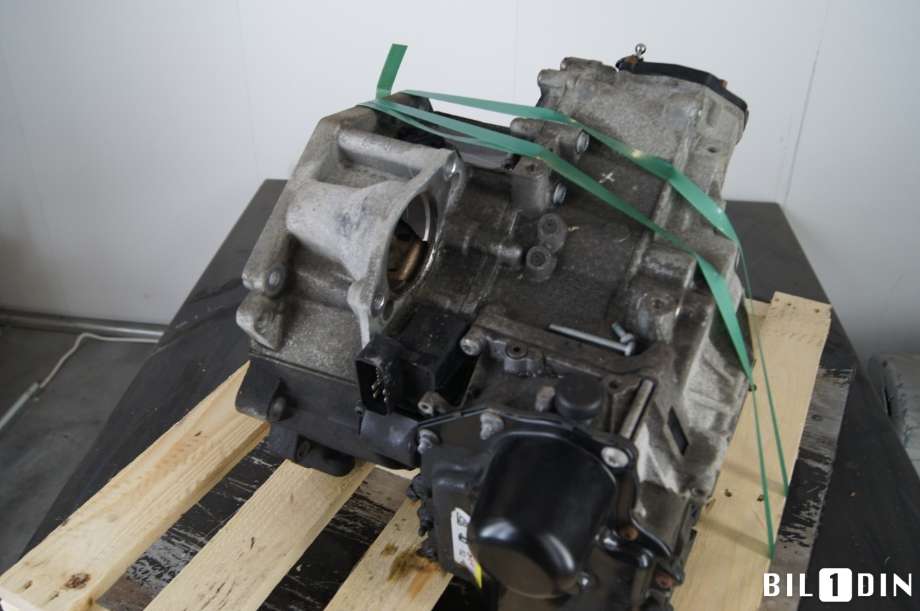 Girkasse automat til VW Polo 2014-2017 (Type V, Fase 2)  (VOLKSWAGEN|0CW300040R|)