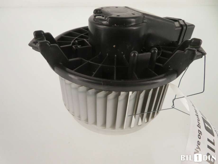 Varmeapparat motor til Suzuki Swift 2011-2017  (SUZUKI|7415062JA0000|)