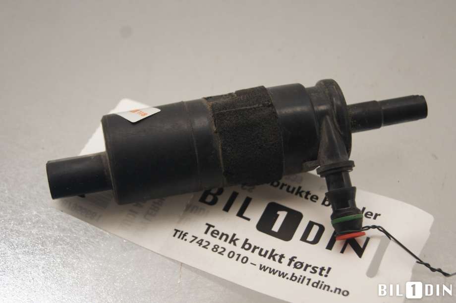 Spylerpumpe til Audi A6 2011-2014 (Type IV, Fase 1) (C7) (C7) (AUDI|3B7955681|)
