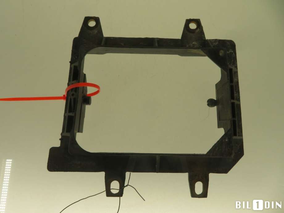 Frontlyktehus til BMW 3-Serie 1983-1993 (E30) (E30) (BMW|63171386039|)