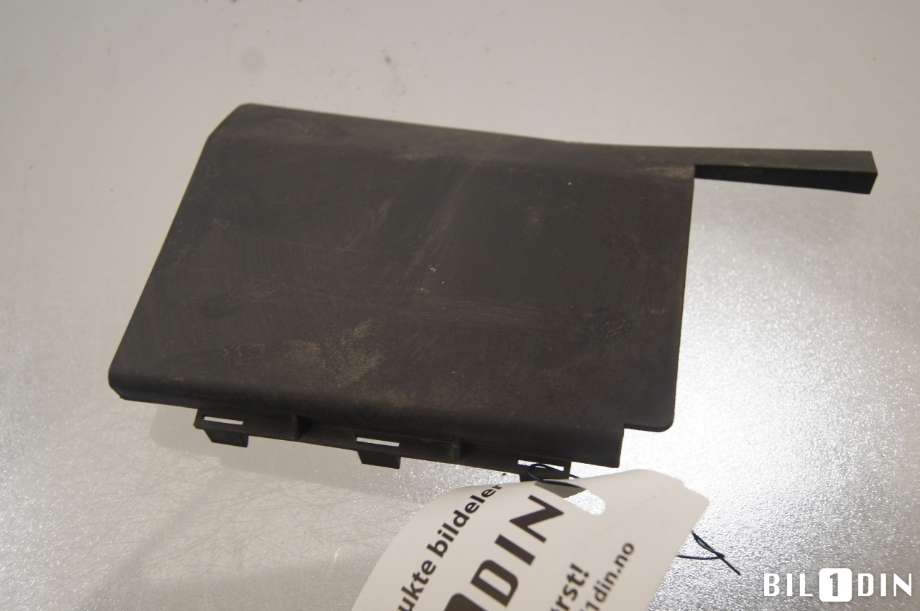 Batterikasse/feste til VW Transporter / Caravelle 2015-2019 (T6) (T6) (VOLKSWAGEN|7E0915435A|)