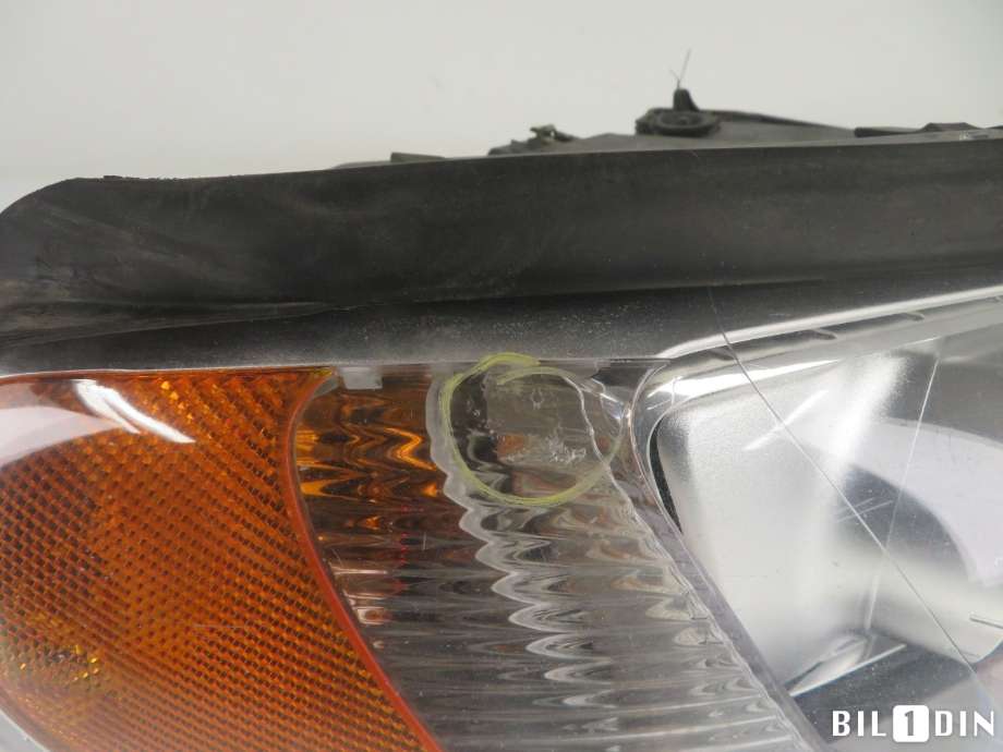 Frontlykt høyre xenon til Volvo V70 2007-2013 (Type III, Fase 1)  (VOLVO|31353539|)