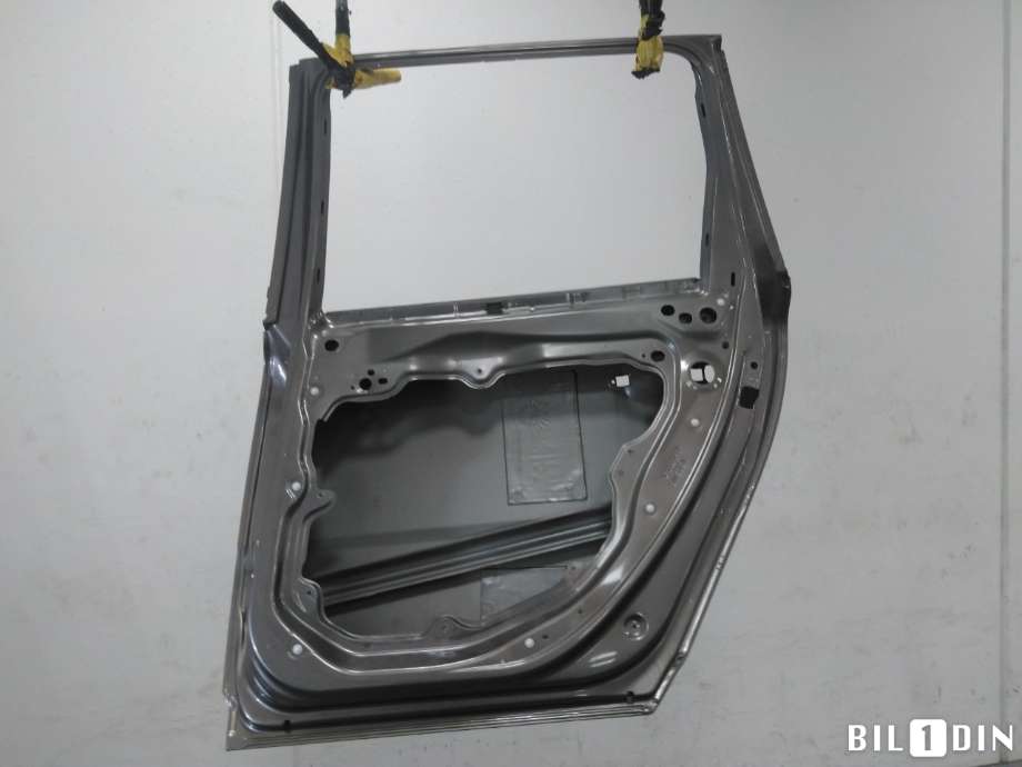 Dør høyre bak til Volvo V70 2007-2013 (Type III, Fase 1)  (VOLVO|32228897|)
