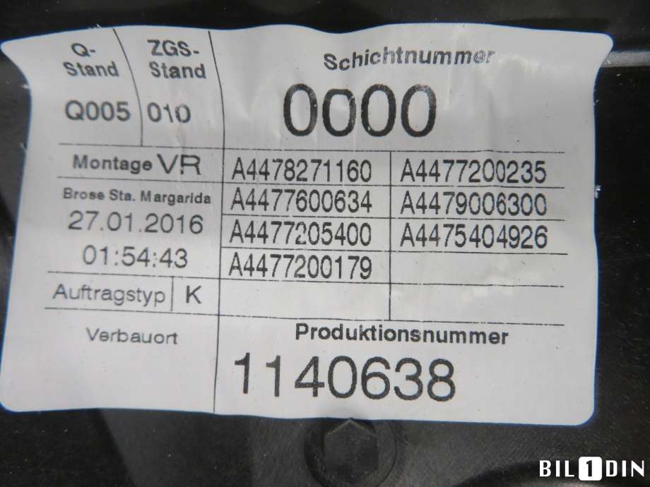 Ruteheis til Mercedes Vito 2014-->> (W447) (W447) (MERCEDES|A4477204000|)